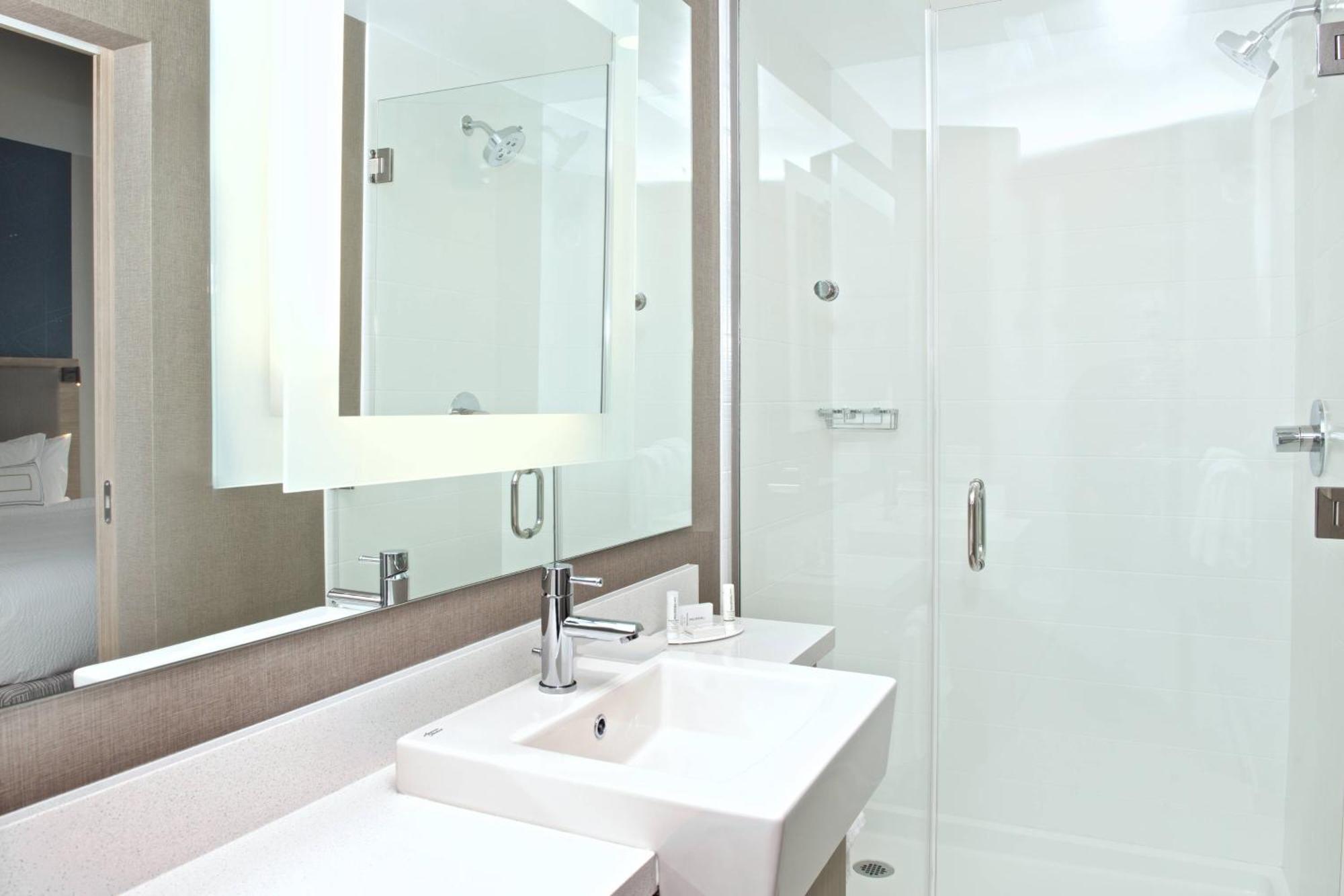 Springhill Suites By Marriott Seattle Issaquah Bagian luar foto